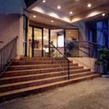 Executive Inn Express Vancouver Airport Ричмонд Экстерьер фото